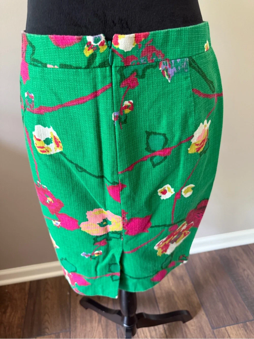 J. Crew Green Floral Pencil Zip Skirt - Vibrant Pink & Yellow Bloom Print Size 6
